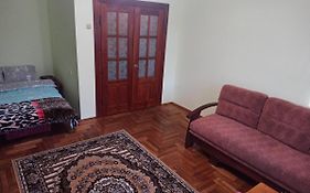 Кульпарківська 128,економ